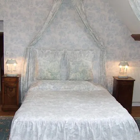 Domaine De L'etang Bed and breakfast